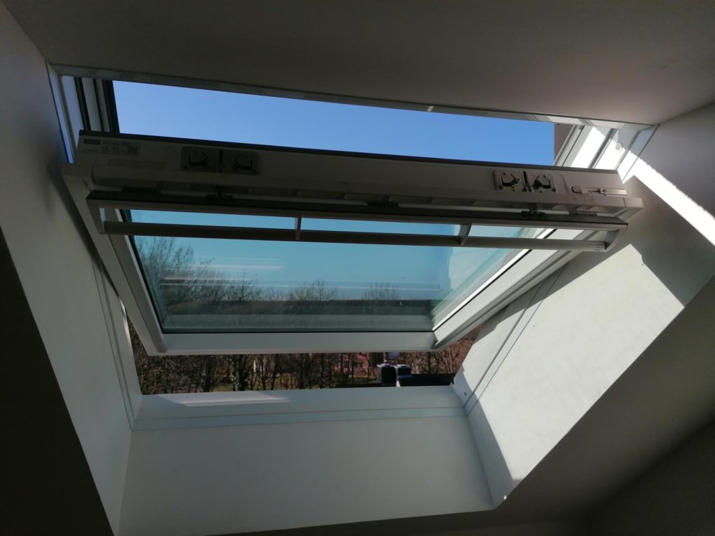 pose de fenêtre de toit Velux à Rennes